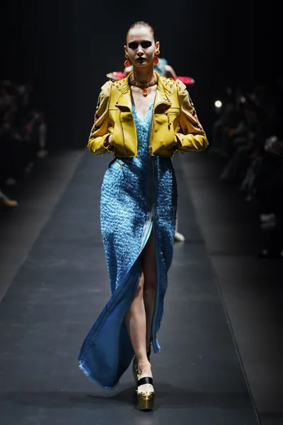 Look 42